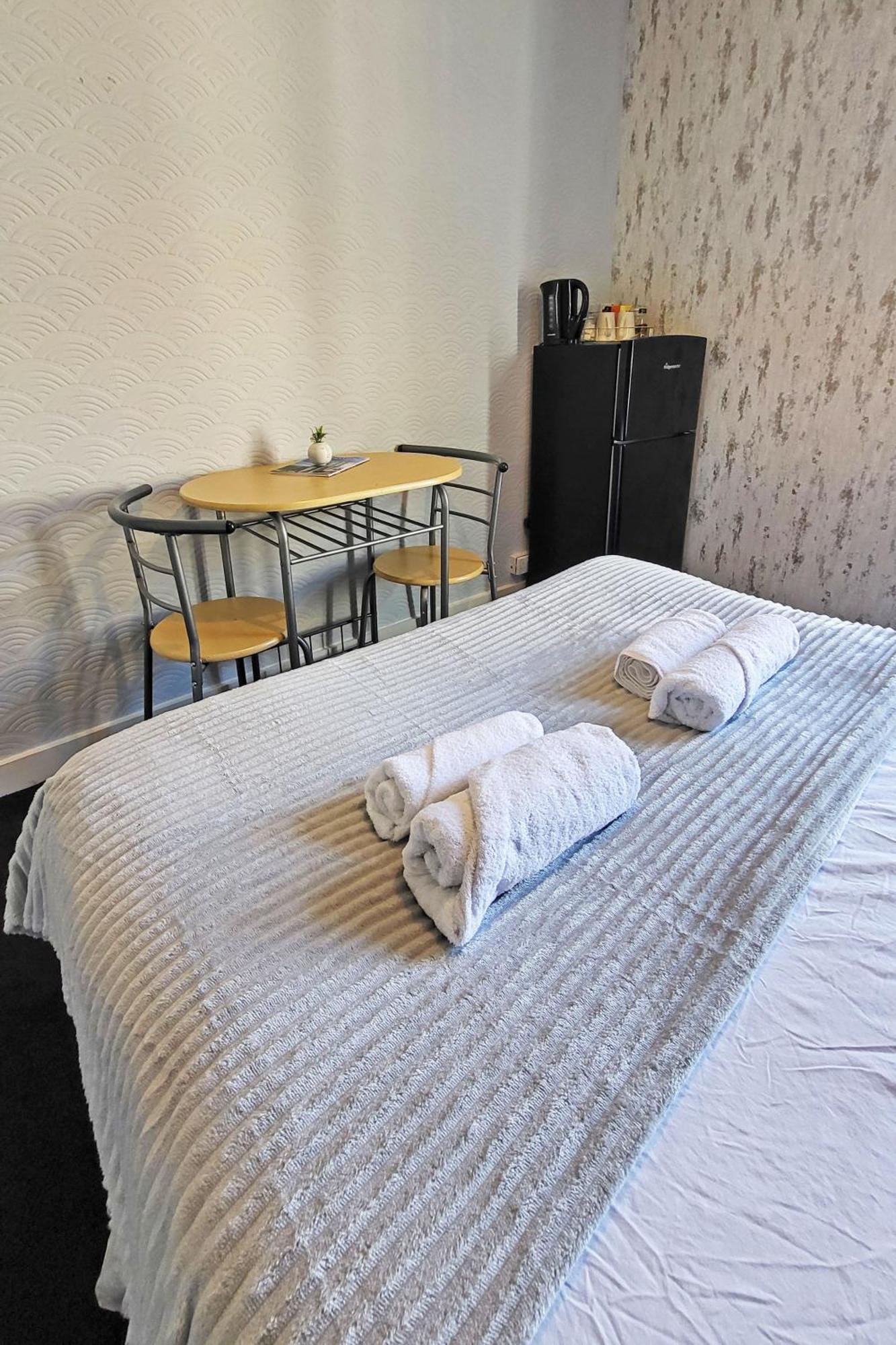 Spacious Room Londra Exterior foto